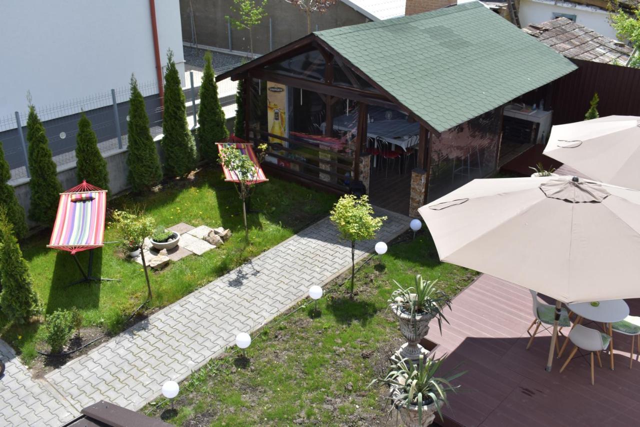 Pensiunea Casa Zece Turda Exterior photo